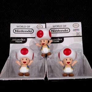 The Fungi ... Guys -Nintendo Toad Figurine Jakks Pacific Shroom Head Mario Bros